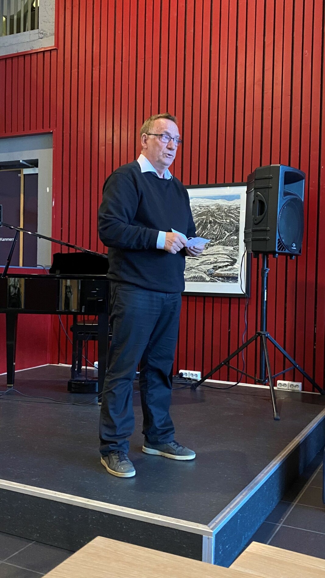 Lars Skrøvseth, nevø av Kalla Skrøvseth var den som tok initiativet i Kunstveka Lars Skrøvseth, nevø av Kalla Skrøvseth var den som tok initiativet i Kunstveka