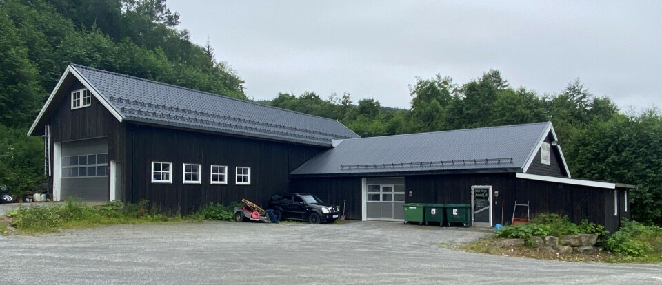Feriestengt i Brattåsen En trebygning.
