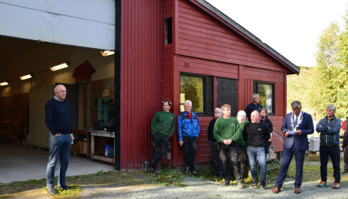 Styreleder (i både AG-Tre Brent og AG-Tre) Odd Inge Løfald ønsket alle velkommen til åpningen. Styreleder (i både AG-Tre Brent og AG-Tre) Odd Inge Løfald ønsket alle velkommen til åpningen.