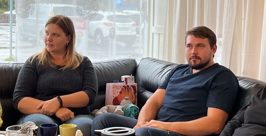 Olena Vorobiova og Oleksii Vorobiov (etternavn bøyes etter kjønn) kom tomhendte til Norge. Olena Vorobiova og Oleksii Vorobiov (etternavn bøyes etter kjønn) kom tomhendte til Norge.