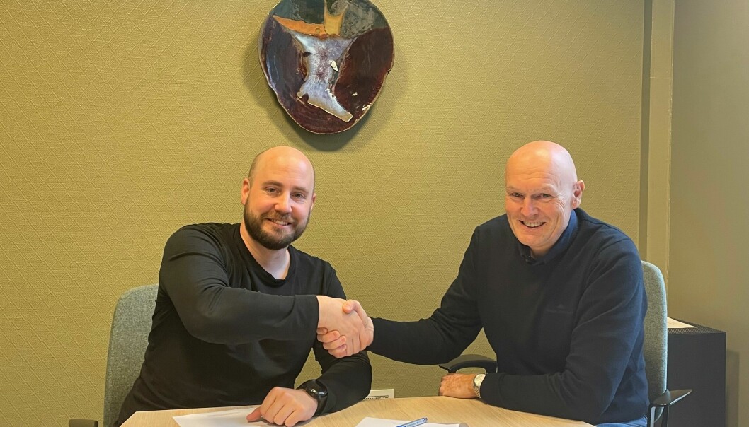 Daglig leder og redaktør i Trollheimsporten, Håkon Solem, og banksjef i Rindal Sparebank, Magne Bjørnstad, fortsetter det gode samarbeidet.