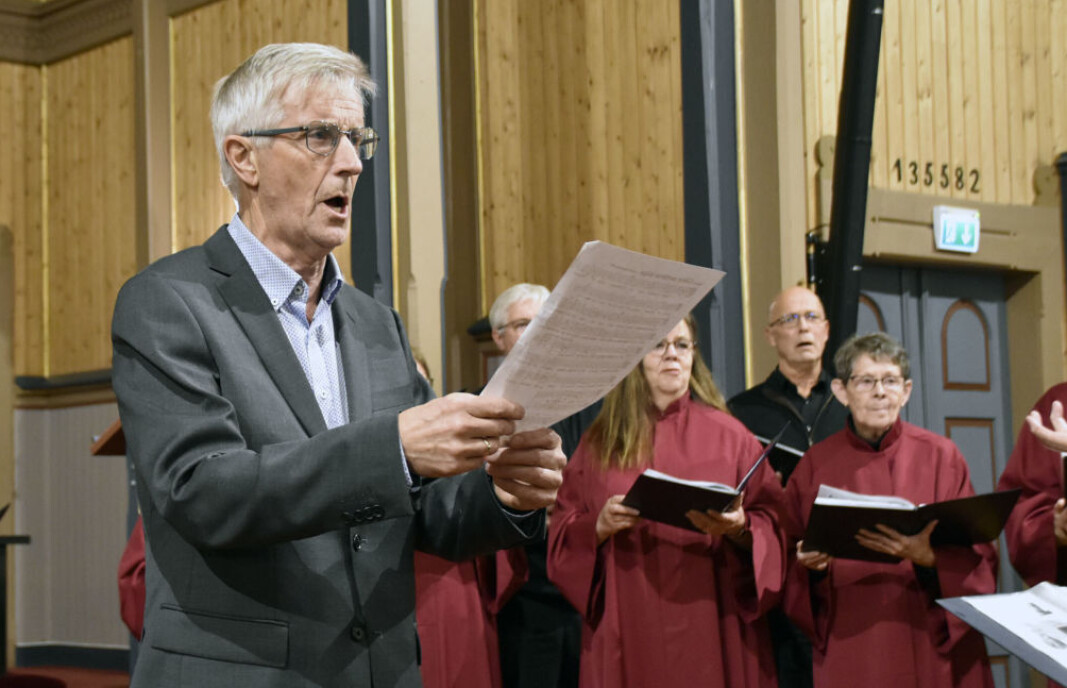 Harald Bjørkøy som solist saman med P17-koret i Stangvik kyrkje fredag kveld Harald Bjørkøy som solist saman med P17-koret i Stangvik kyrkje fredag kveld