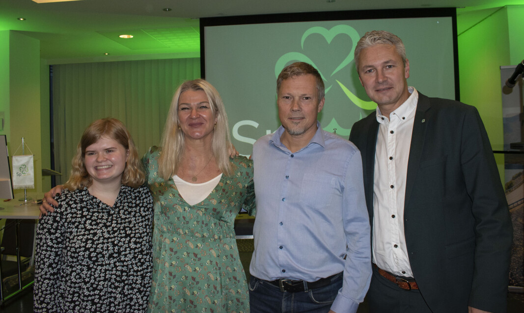 Dordi Boksasp Lerum, Tove Henøen, Per Ivar Lied og Henrik Stensønes er topp fire på fylkestingslista til Møre og Romsdal Senterparti. Dordi Boksasp Lerum, Tove Henøen, Per Ivar Lied og Henrik Stensønes er topp fire på fylkestingslista til Møre og Romsdal Senterparti.