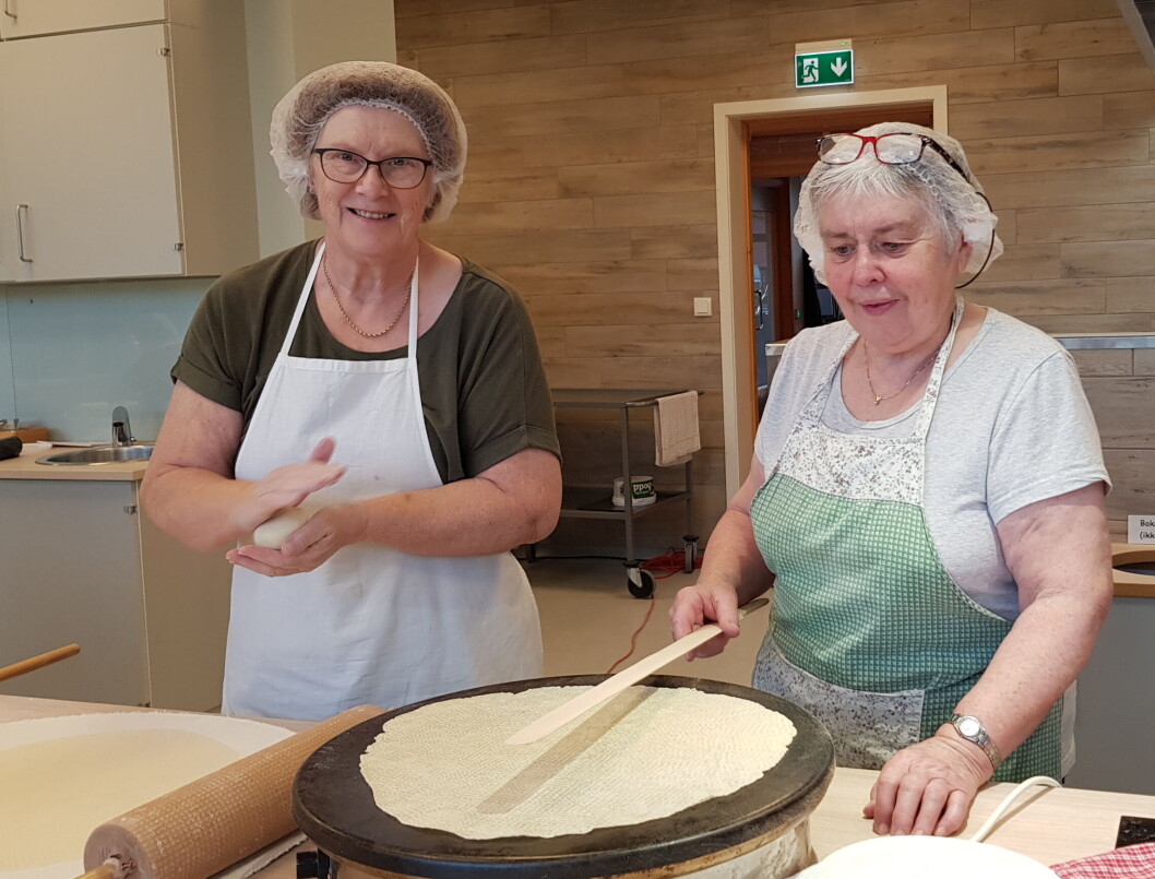 Godt samarbeid. Ann Elin Hess Brønstad og Marit N. Bolme. Godt samarbeid. Ann Elin Hess Brønstad og Marit N. Bolme.