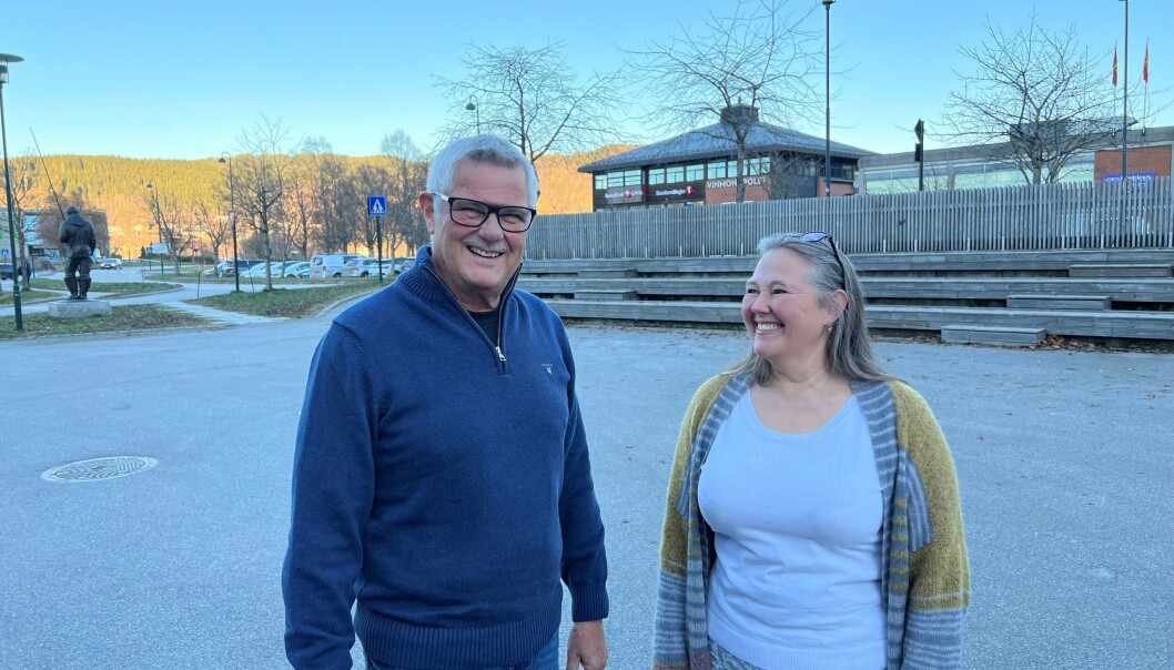 Helge Røv og Annett Ranes stiller igjen som henholdsvis varaordførerkandidat og ordfører kandidat for Surnadal Arbeiderparti til neste års valg. Helge Røv og Annett Ranes stiller igjen som henholdsvis varaordførerkandidat og ordfører kandidat for Surnadal Arbeiderparti til neste års valg.