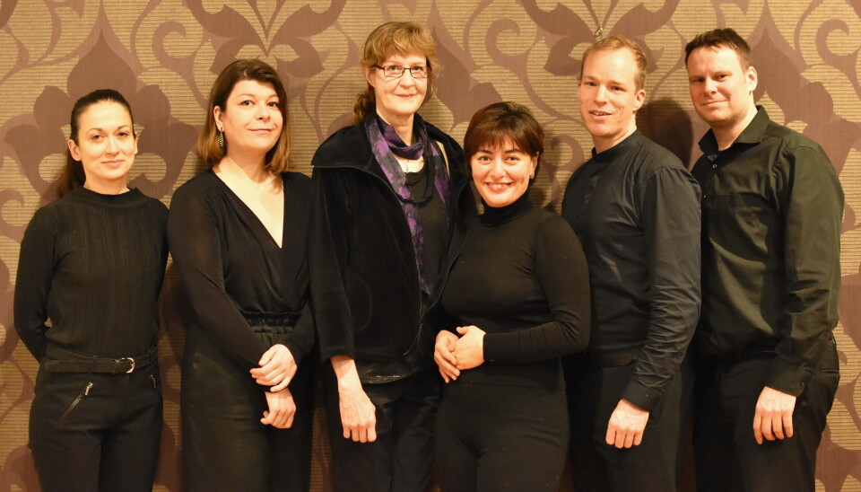 Ensemblet (frå venstre): Anna Ostachowska, Jasmina Zivic, Ebba Ringmar, Zhala Aliyeva, Odd Sonntag og Trond Harald Saltnes.
