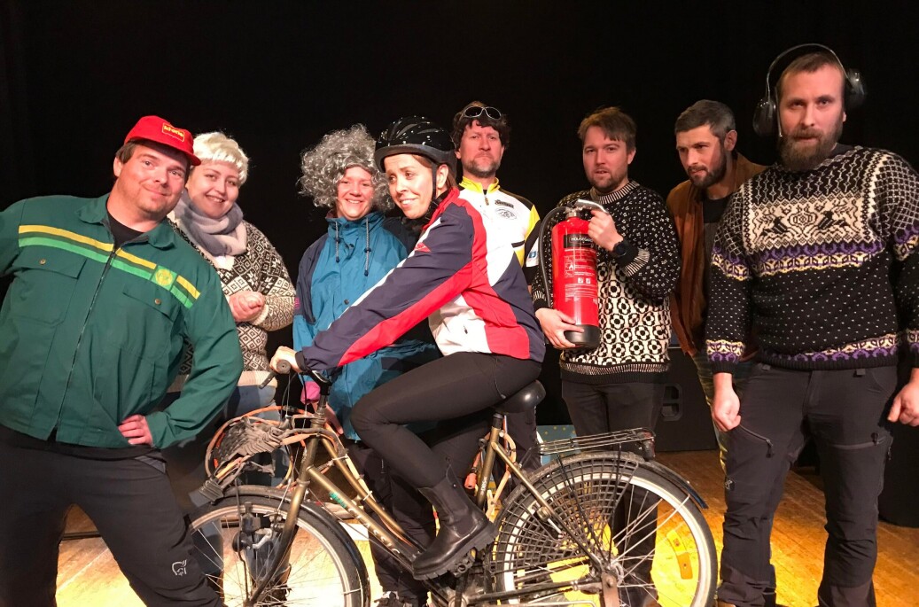 Øvingshelg: I helga har Øverbøggrevy'n si siste øvingshelg før premieren 3. juledag i Sagatun Øvingshelg: I helga har Øverbøggrevy'n si siste øvingshelg før premieren 3. juledag i Sagatun