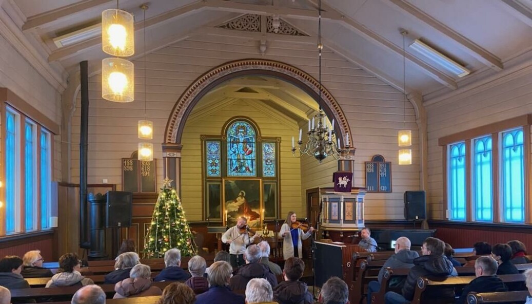 Øyvind Smidt, Ingrid Storlimo og Ronny Kjøsen har nyleg lagt ut songane "Advent" og "Spellmannsjul". Øyvind Smidt, Ingrid Storlimo og Ronny Kjøsen har nyleg lagt ut songane "Advent" og "Spellmannsjul".