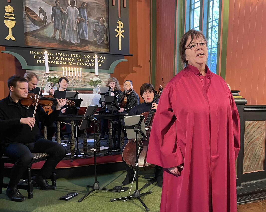 Turid Røen Kroknes og orkester i Bach Turid Røen Kroknes og orkester i Bach