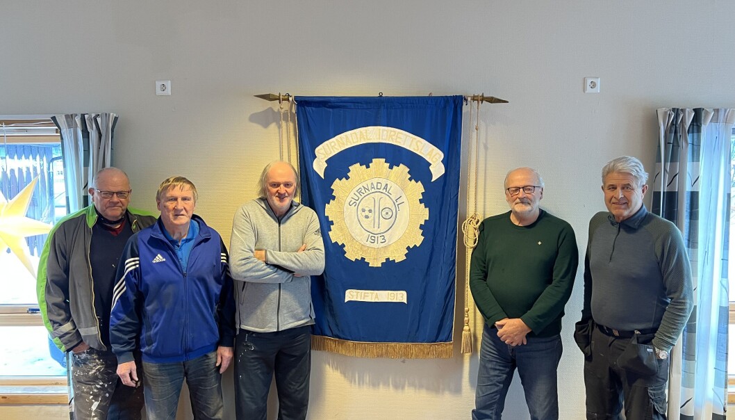 Fra venstre: Helge Bjarne Schei, Leif Erik Meese, Kjell Andreassen, Tor Rune Schei og Anders Fiske i Syltørans Venner. Fra venstre: Helge Bjarne Schei, Leif Erik Meese, Kjell Andreassen, Tor Rune Schei og Anders Fiske i Syltørans Venner.