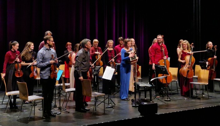 Flott avslutning på ein flott konsert. Flott avslutning på ein flott konsert.