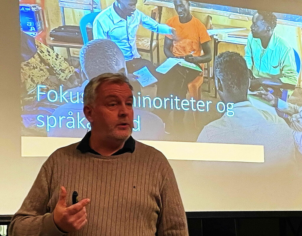 Arbeid med minoritetar og språk er blant mange fokusområde, sa Øyvind Ulland Eriksen frå Det Norske Misjonsselskap.