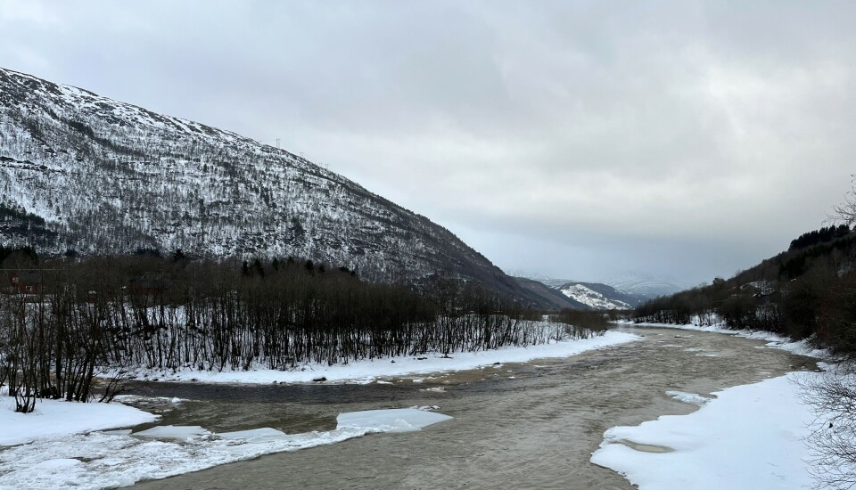 Åpent videre nedover dalen. Åpent videre nedover dalen.