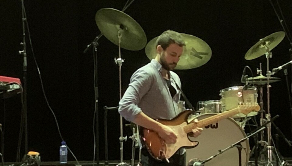 Stein Boge på el-gitar.