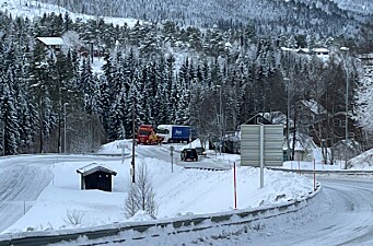 Trafikkuhell på fv6164 i Rindal