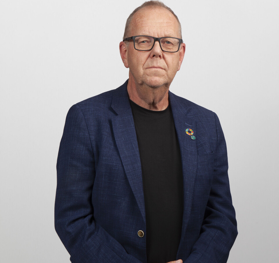 Vi må ta verdiskapingsfylkene på alvor Mann med sorte briller og mørk blå dressjakke