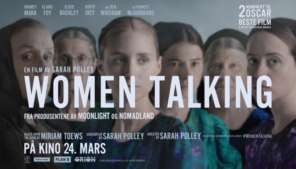 Filmplakat hvor vi ser 6 kvinner og foran de står det med stor skrift 'Women talking'