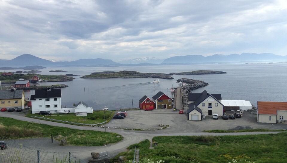 Bud Noen eldre hus ved havet.