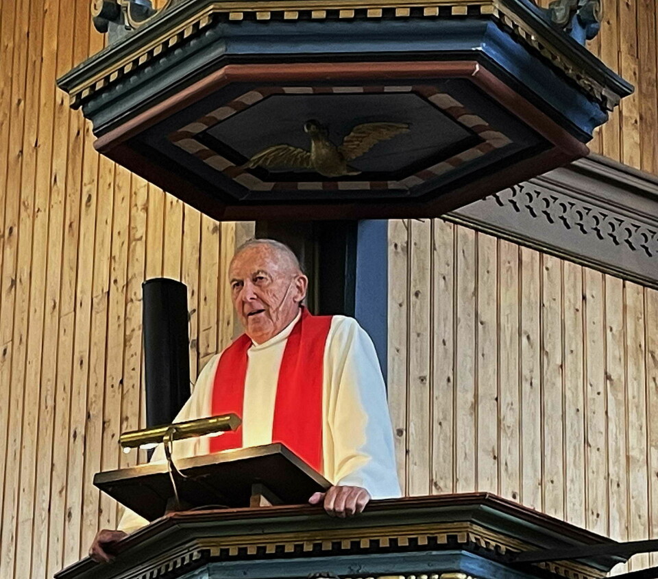 Torbjørn Brøske på preikestolen.