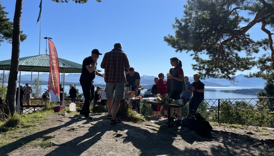 Mennesker ute i det fri