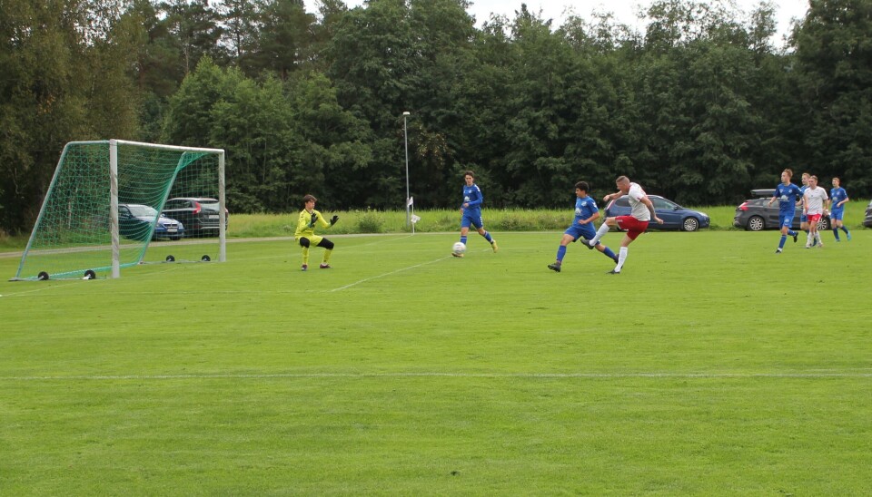 Roy Bolme legger på til 4-0 Roy Bolme legger på til 4-0