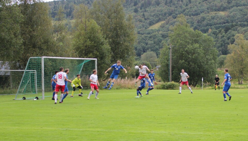 Jørgen Gjerstad legger på til 6-0 2 minutter ut i 2. omgang Jørgen Gjerstad legger på til 6-0 2 minutter ut i 2. omgang