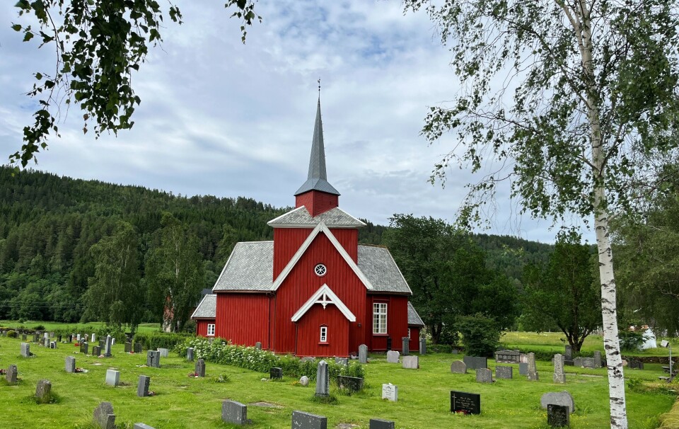 Mo kyrkje Ei lita, gammel kirke.