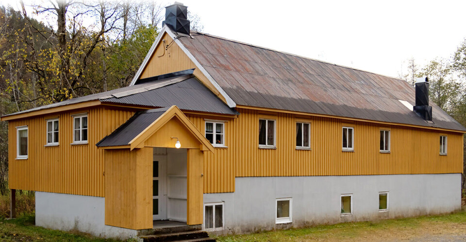 Bæverhall Et eldre forsamlingshus.