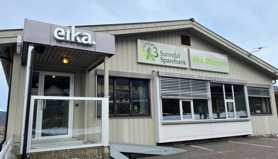 Sunndal Sparebank avd. Surnadal Et kontorbygg
