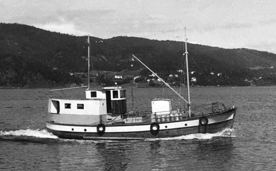 Båt på fjorden