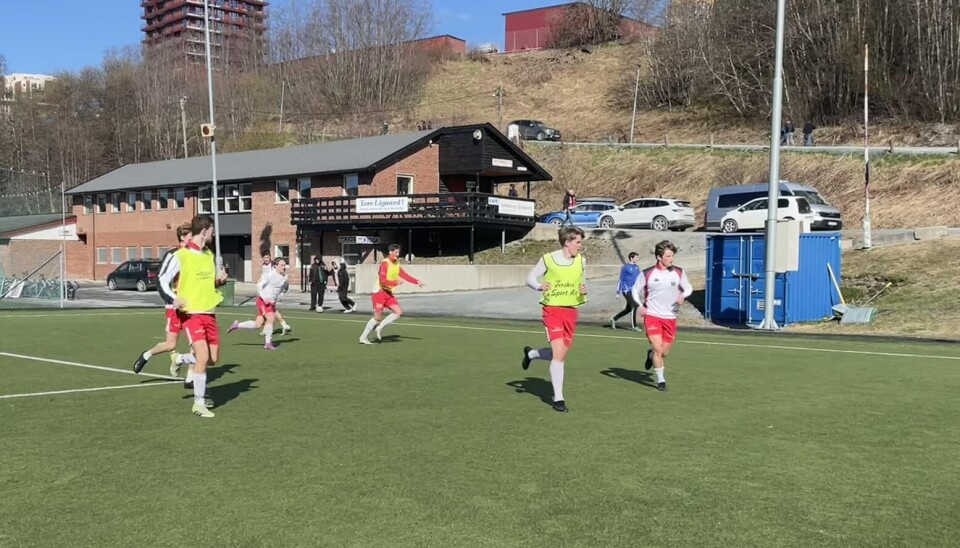 Fra oppvarming før kampen mot Nidelv på Tempebanen