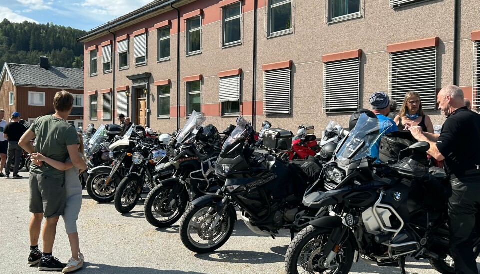 Surnadal MC-klubb med vellykket arrangering av Motorsykkelens dag motorsykler og folk