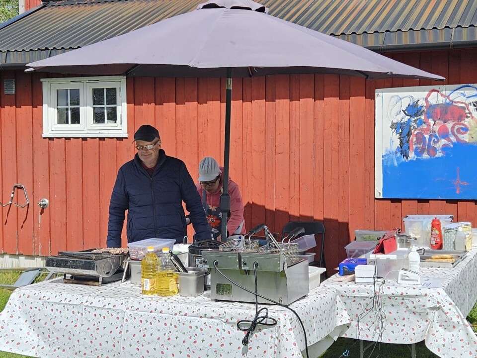 Orchid Thai solgte middagsretter til de som ønsket det.