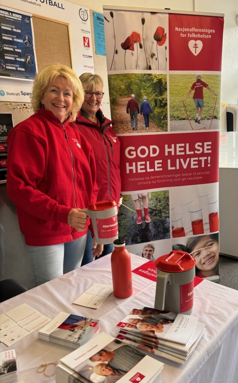 Vervestand. Damer på stand