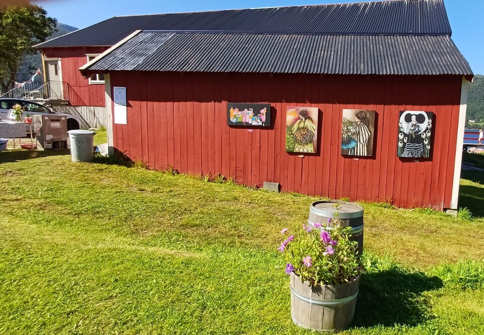 Utstilling på Bøsaga av søstrene Heggem