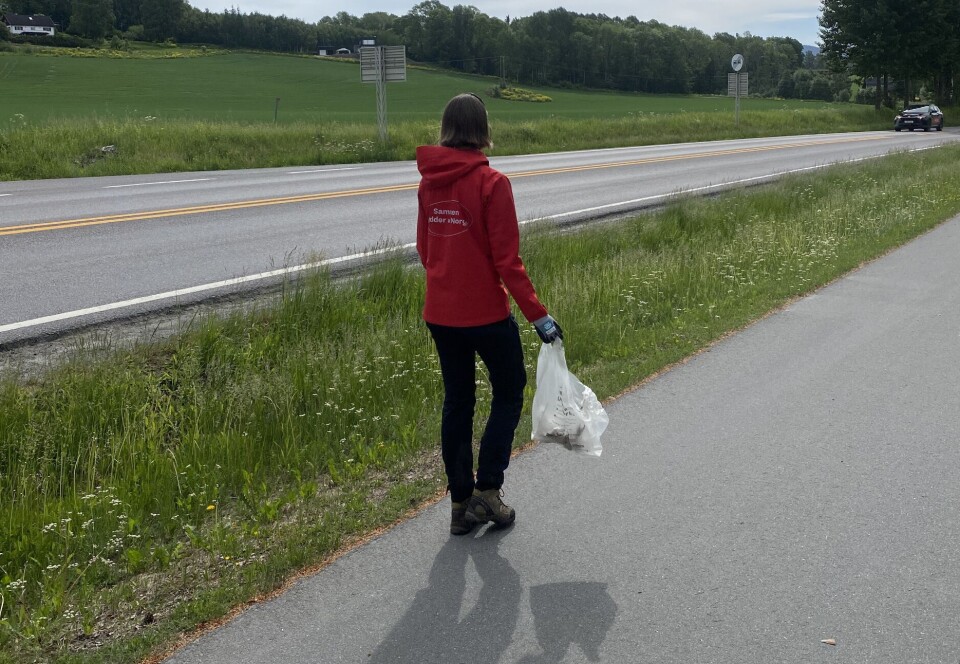 Ryddeaksjon i egen regi med fagavdelingen den 04.06.2024. Kommunikasjon denne dagen fokuserte på kvast og veiforsøpling.