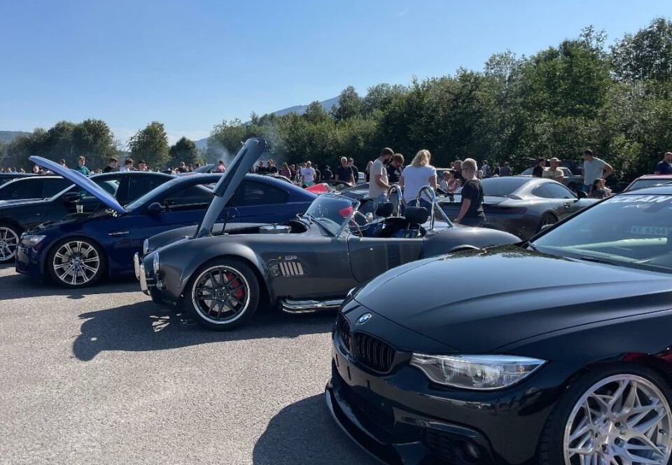 Biler og mennesker