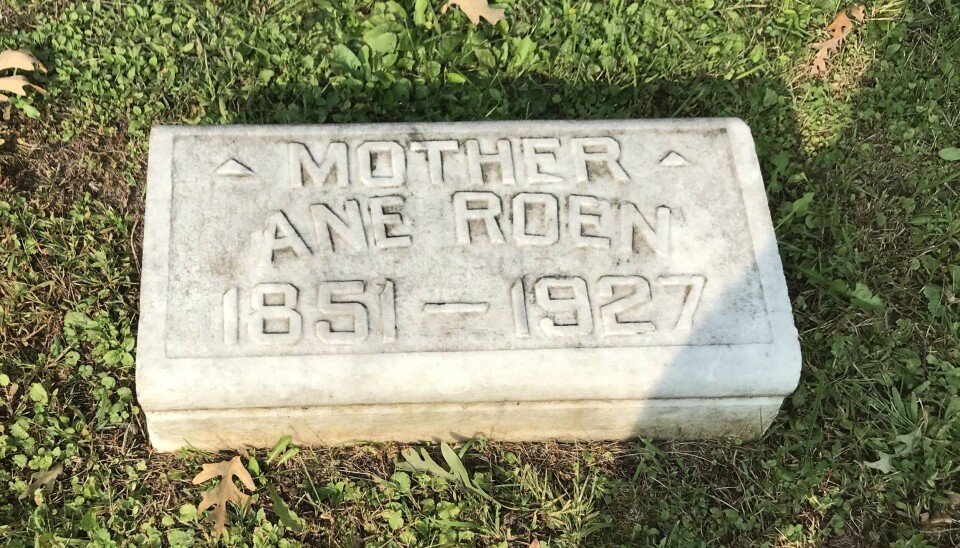 Nora Cemetery i Rice Lake, WI. En amerikansk gravstein.