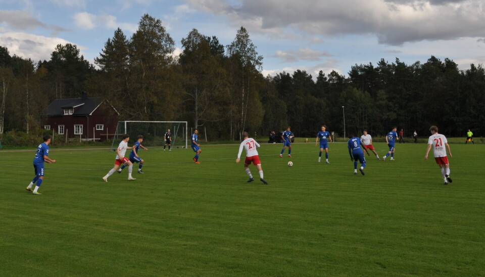Det vart poengdeling mellom heimelagetog Tiller 2 på Rinnvollen sundag.