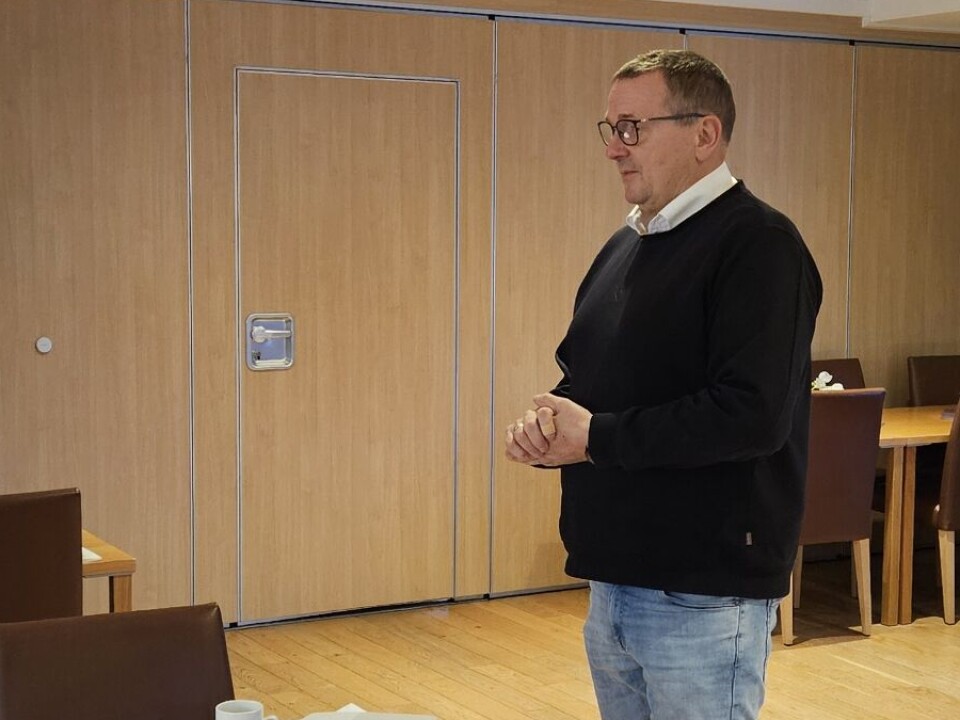 Styreleder i Surnadal næringsforening, Bergsvein Brøske innleder.