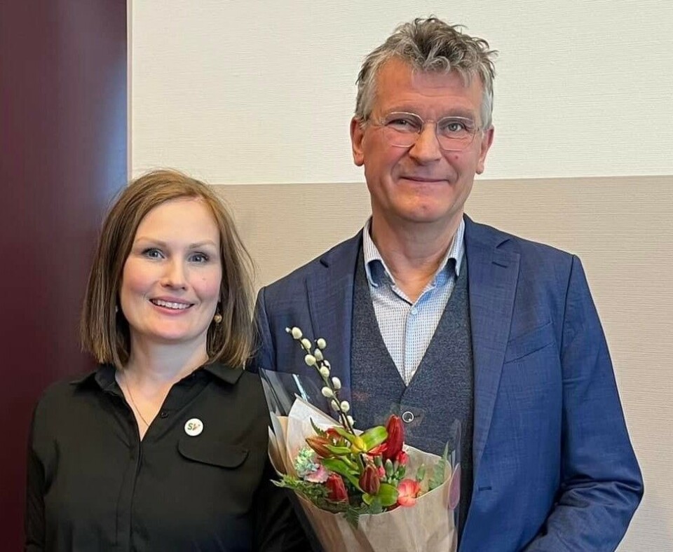 Marit Aklestad og Gert Rietman, Møre og Romsdal SV. Dame og mann med blomsterbukett