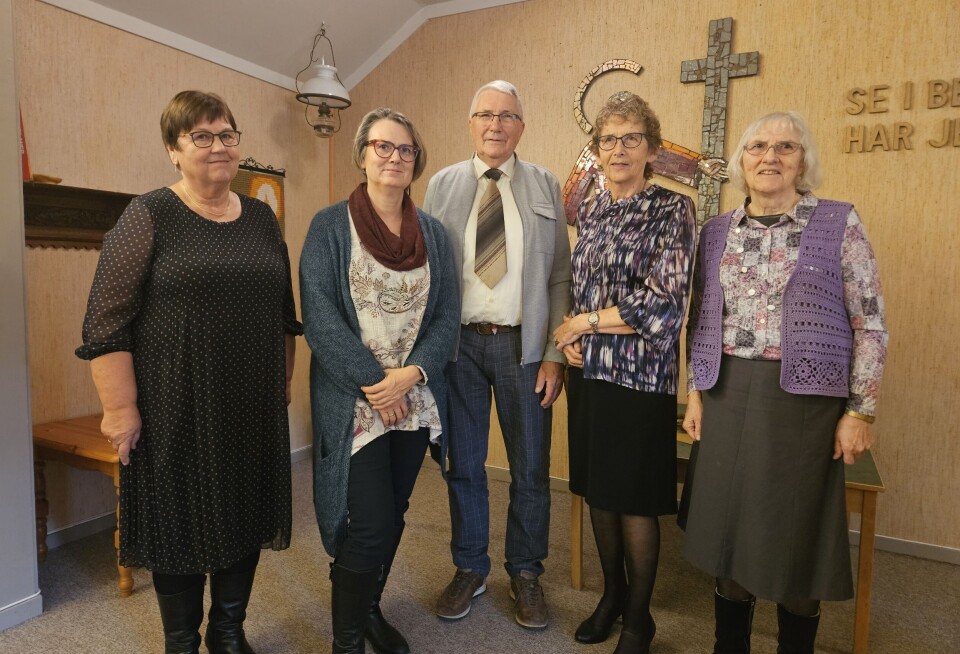Redaksjonen for jubileumsboken. Fra venstre: Ingeborg Nordlund, Eli Solvik, Ole Trygve Foseide, Kjellaug Foseide og Oddny Koksæter.