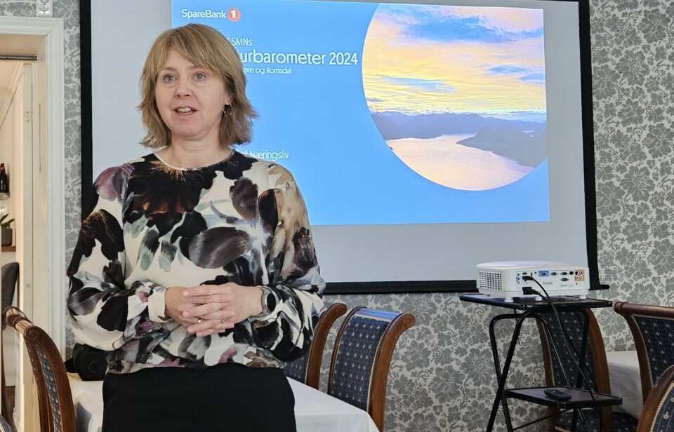 Karin Norli, regionbanksjef Næringsliv i Sparebank 1 SMN, presenterte konjunkturbarometeret.