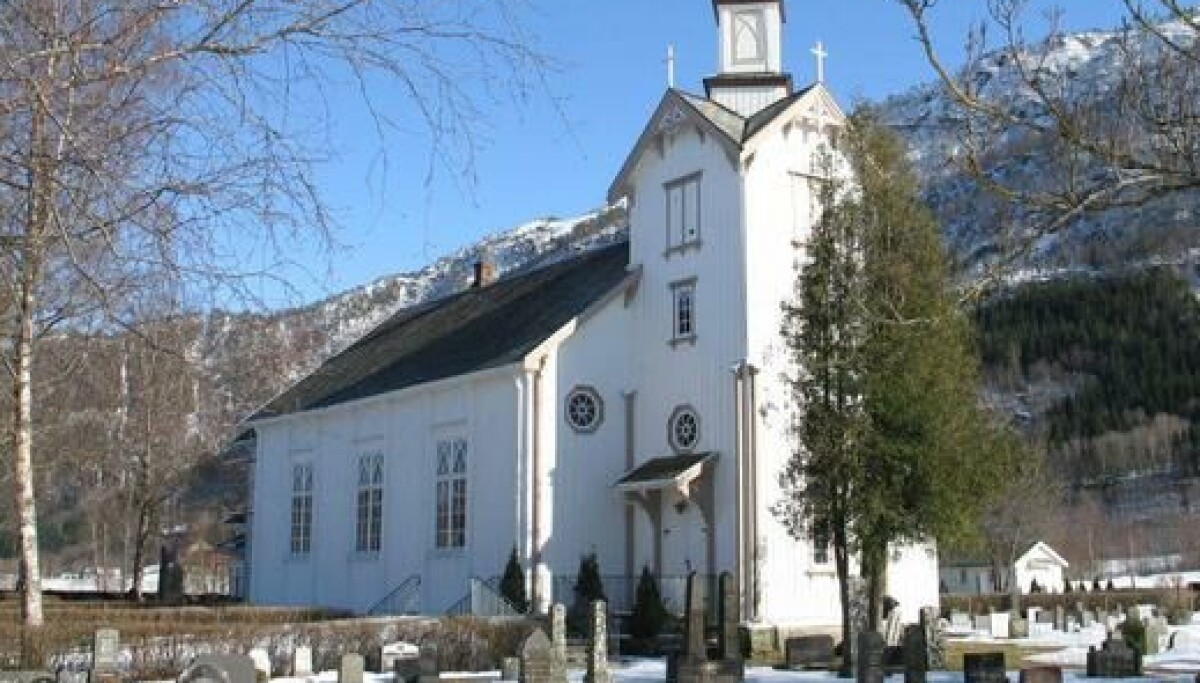 'Vi syng jula inn' i Ranes kyrkje