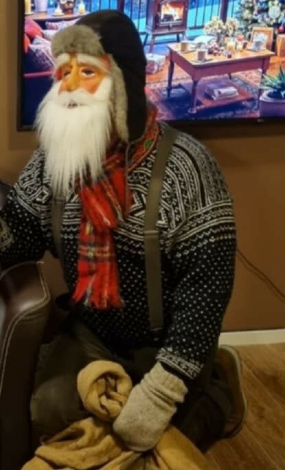 Tifjellnissen kom på besøk