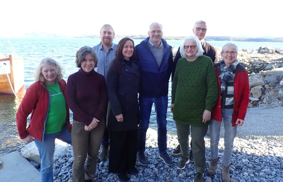 Frå venstre Kristin Glæstad Vonheim, Astrid Straumbotn, Øystein Solevåg, Siv Tone Bårdsnes, Per Ingebrigt Karbø, Japke Stobbe, Torgeir Parr Dimmen og Wenche Johansen. Kjell Lyse var ikkje til stades.