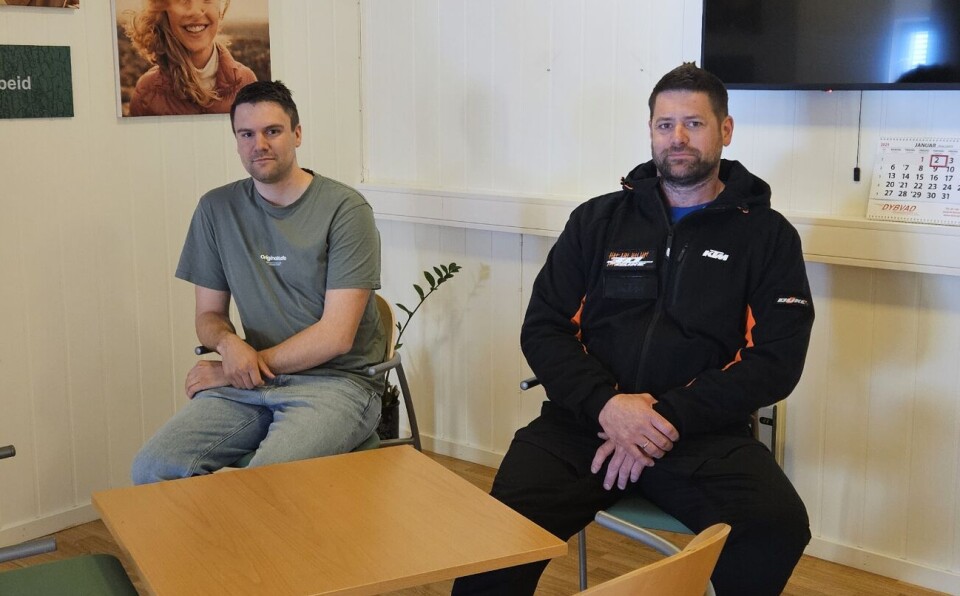 Tølløv Løfald Bjørnstad (til venstre) er en av de to fra B&B Entreprenør som fortsatt har kontor i bygget.