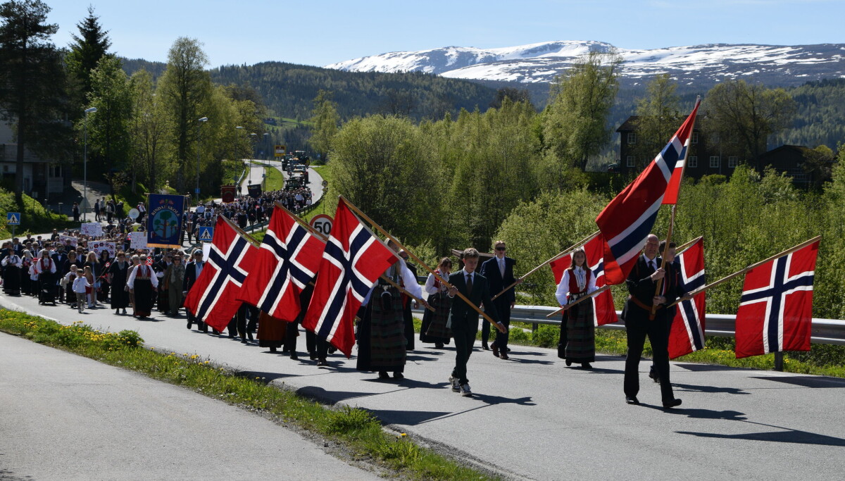 Frida Rindal Fantastisk fin 17. mai-feiring i Rindal