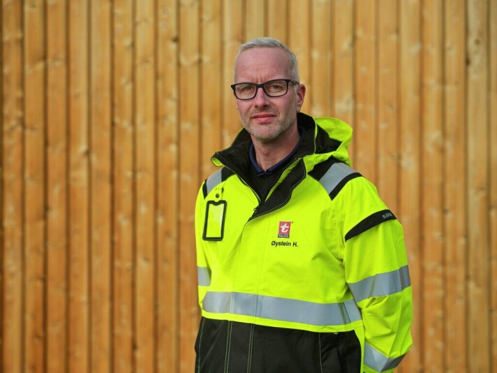 Øystein Halle, adm. dir i Talgø MøreTre En mann i arbeidsjakke.
