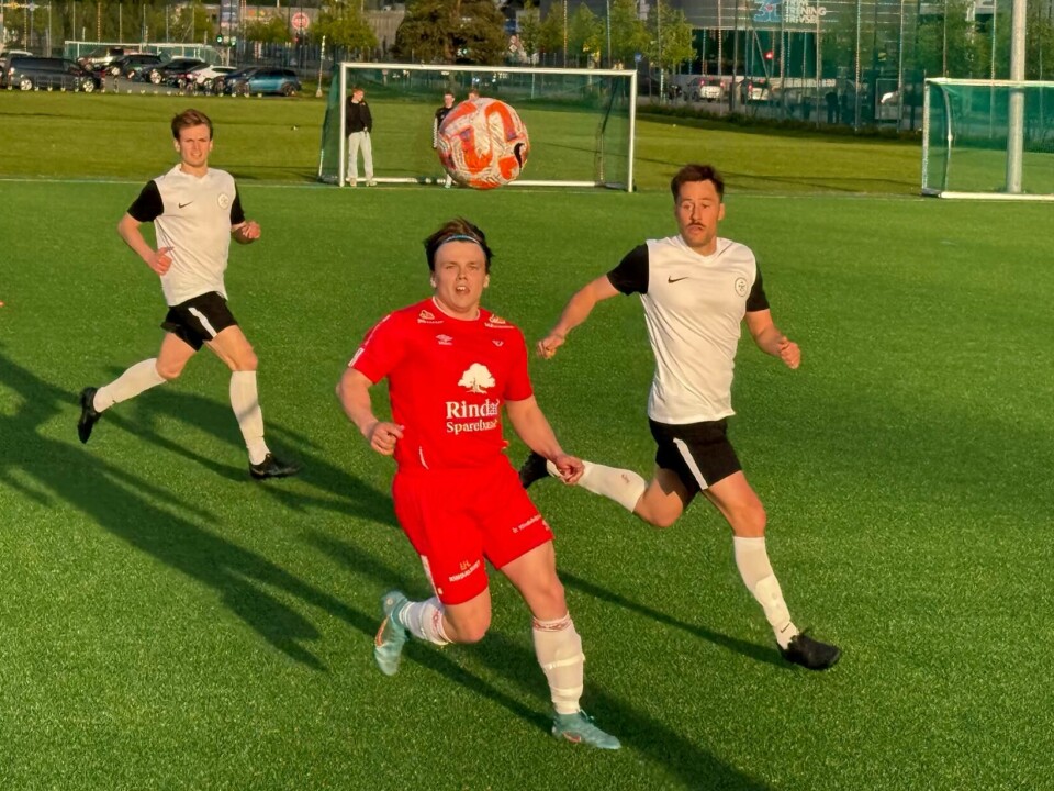 Daniel Hagen Eide scoret Rindal IL sitt mål.